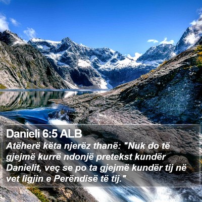 Danieli 6:5 ALB Bible Verse Image