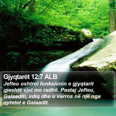 Gjyqtarët 12:7 ALB Bible Verse Image