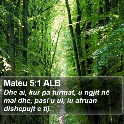 Mateu 5:1 ALB Bible Verse Image