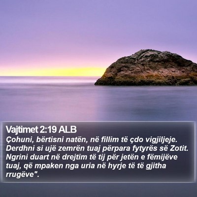 Vajtimet 2:19 ALB Bible Verse Image