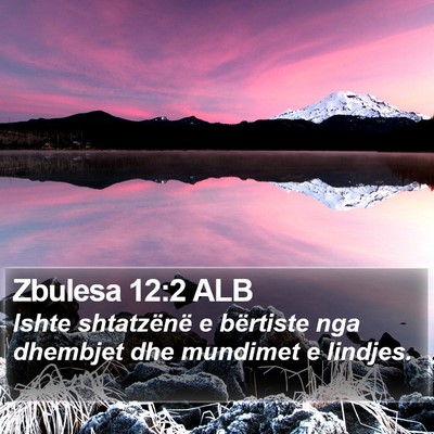 Zbulesa 12:2 ALB Bible Verse Image