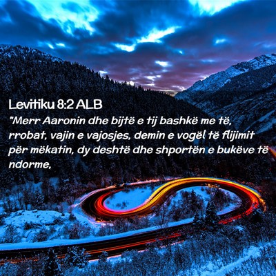 Picture 02 - Levitiku 8:2 ALB - 