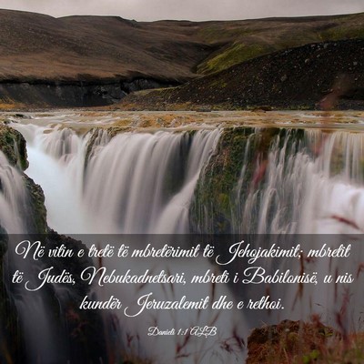 Picture 03 - Danieli 1:1 ALB - Në vitin e tretë të mbretërimit të - Bible Verse Picture