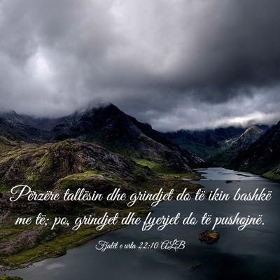 Picture 03 - Fjalët e urta 22:10 ALB - Përzëre tallësin dhe grindjet do të ikin - Bible Verse Picture