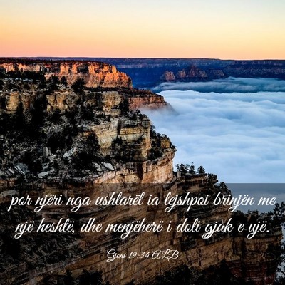 Picture 03 - Gjoni 19:34 ALB - por njëri nga ushtarët ia tejshpoi brinjën me - Bible Verse Picture