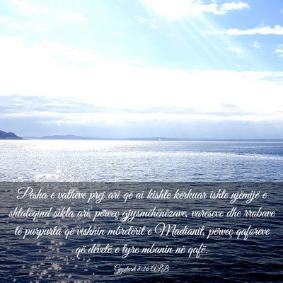 Picture 03 - Gjyqtarët 8:26 ALB - Pesha e vathëve prej ari që ai kishte kërkuar - Bible Verse Picture