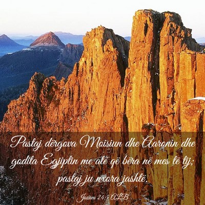 Picture 03 - Jozueu 24:5 ALB - Pastaj dërgova Moisiun dhe Aaronin dhe godita - Bible Verse Picture