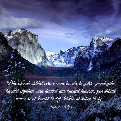 Picture 03 - Mateu 9:17 ALB - Dhe as nuk shtihet vera e re në kacekë të - Bible Verse Picture