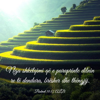 Picture 03 - Psalmet 18:12 ALB - Nga shkëlqimi që e paraprinte dilnin re të - Bible Verse Picture