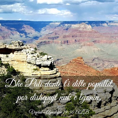 Picture 03 - Veprat e Apostujve 19:30 ALB - Dhe Pali donte t’i dilte popullit, por - Bible Verse Picture