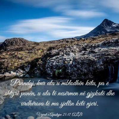 Picture 03 - Veprat e Apostujve 25:17 ALB - Prandaj, kur ata u mblodhën këtu, pa e shtyrë - Bible Verse Picture