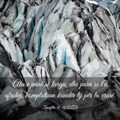 Picture 03 - Zanafilla 37:18 ALB - Ata e panë së largu, dhe para se t’u afrohej, - Bible Verse Picture