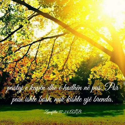 Picture 03 - Zanafilla 37:24 ALB - pastaj e kapën dhe e hodhën në pus. Por pusi - Bible Verse Picture